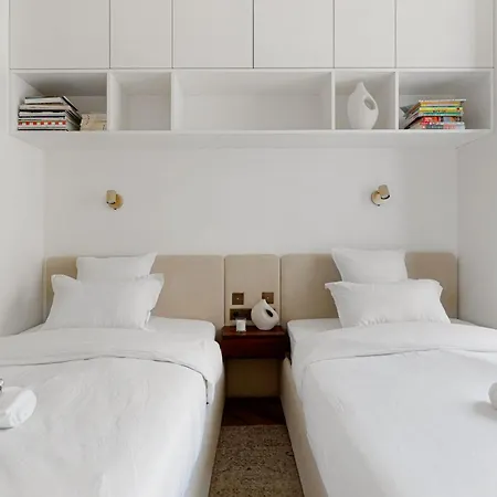 Mendes, De Prestige Parisien Apartmán