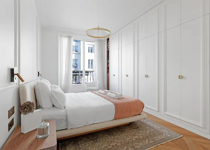 Mendes, De Prestige Parisien *